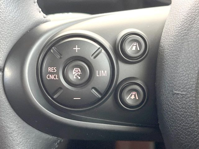 �����[�_�[�N���[�Y�R���g���[��:�O�̎ԂƂ̎Ԋԋ��������ɂƂ�A��葬�x�Ŏ������s���Ă���鎟����̃N���[�Y�R���g���[��!��ɍ������H�⎩���Ԑ�p���H�Ŏg�p����֗��ȋ@�\�ł�!