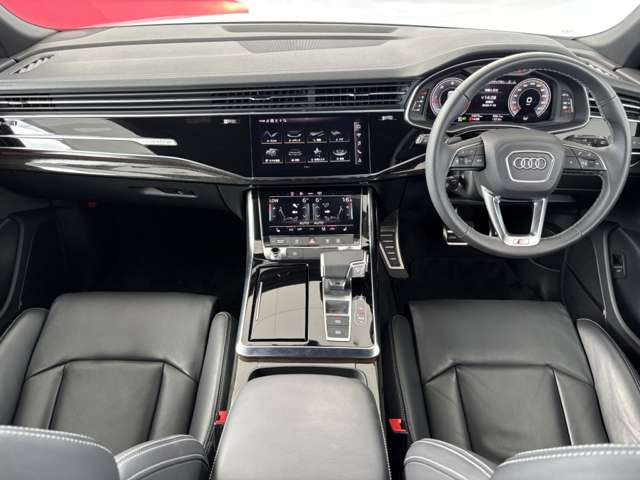 Q850 TDI クワトロ Sライン ディーゼル 4WD