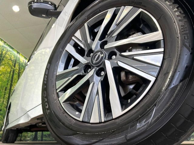 �y16�C���`�A���~�z�C�[���z�O�ςɃ}�b�`�����A���~�z�C�[���𑕒����Ă���܂��B�e��A���~�z�C�[����A�X�^�b�h���X�^�C�����戵�����Ă���܂��B���񂲑��k����������