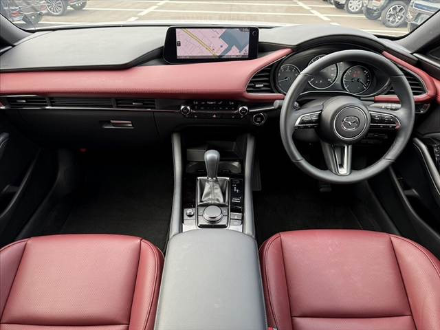 MAZDA3ファストバック
