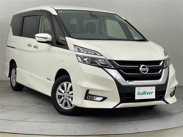 セレナ2.0 ハイウェイスター 4WD