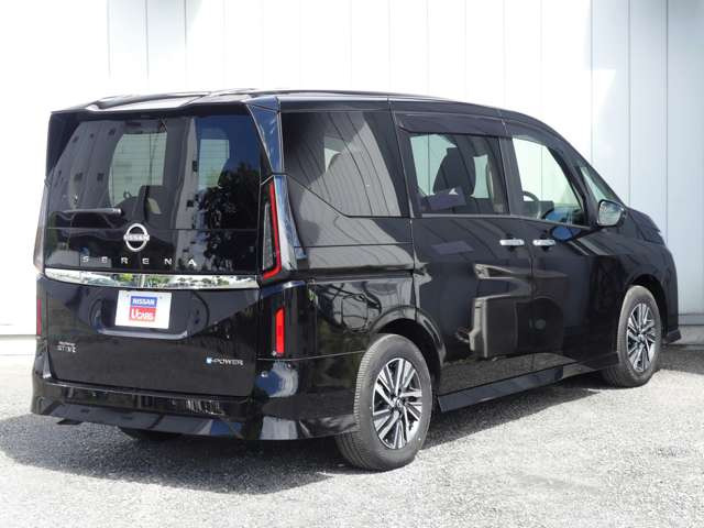 セレナ1.4 e-POWER ハイウェイスターV