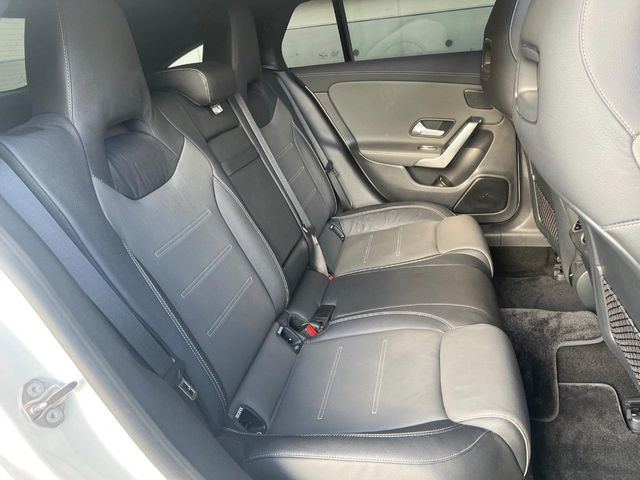 ���㕔���Ȃ��C�ɂȂ�悤�ȃL�Y�E�����ւ��蓙�A�傫�ȃ_���[�W�͂Ȃ��A�ǍD�ȏ�Ԃł��B