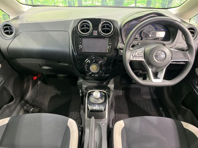 ノート1.2 e-POWER X FOUR 4WD