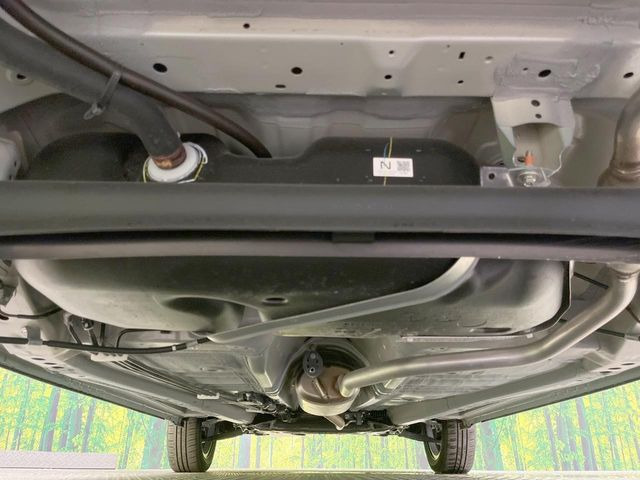 下回りがきれいなうちに、防錆加工の施工がオススメ。降雪地域はもちろん、沿岸部にお住いの方や、趣味でマリン・ウィンタースポーツをされる方にご好評いただいております。