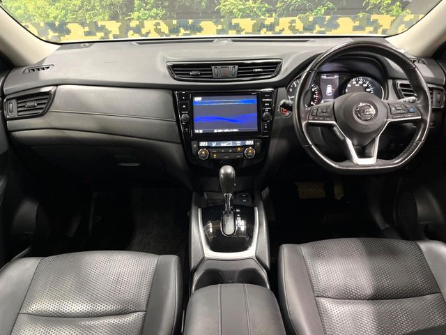 エクストレイル2.0 20Xi