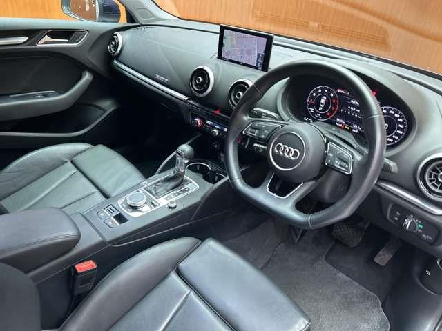 A3セダン40 TFSI クワトロ スポーツ 4WD