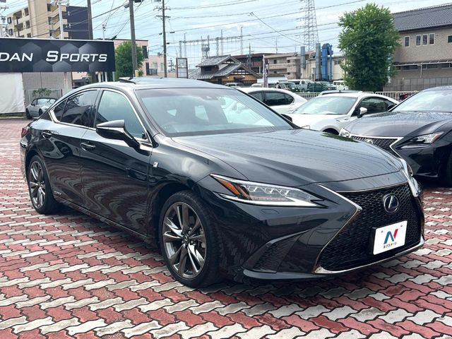 �������x�̃K���X�疌�ŝ����͂������A�㎿�ȃc���E����������B���O����_���J�����؂Ȉ��Ԃ�ی삵�A�F�����E�򉻂�h�~�B�u�e�X�v���b�V���R�[�g�v�A�u�e�v���~�b�T�R�[�g�v���炨�I�т��������܂��B