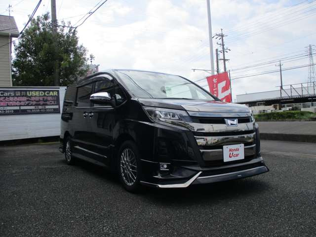 ノア1.8 ハイブリッド Si W×B II