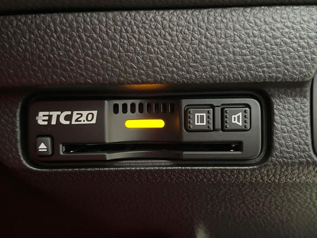 【ETC】高速道路の料金所をストレスなく通過!話題のスポットやサービスエリアに多い「スマートIC」利用時は必須のアイテムです。当店でセットアップを実施、ご納車当日からすぐにご利用いただけます!