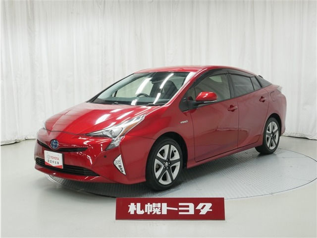 プリウス1.8 S ツーリングセレクション E-Four 4WD