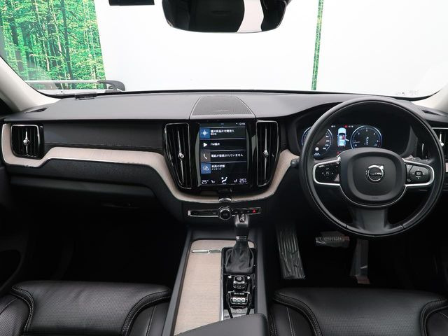 XC60D4 AWD インスクリプション ディーゼル 4WD