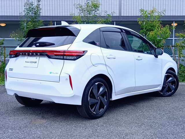 ノートオーラ1.2 G レザーエディション
