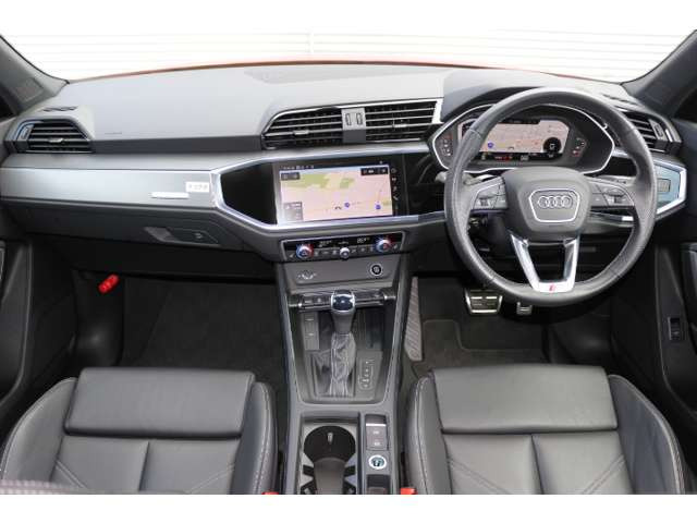 Q3スポーツバック35 TFSI Sライン