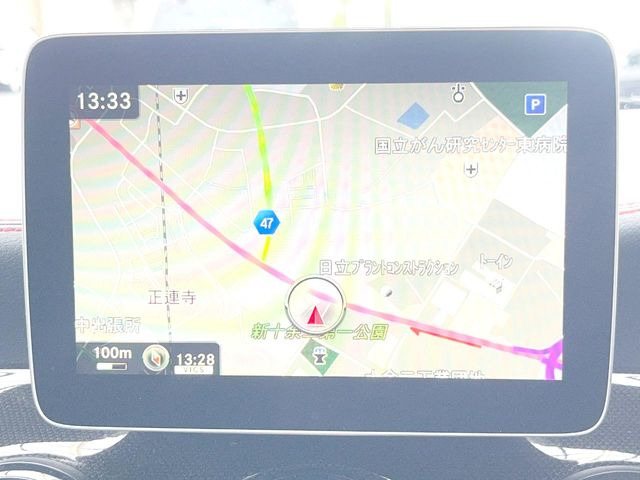 ●ベンツ純正ナビ:一体感のあるナビは、高級感ある車内を演出してくれます。Bluetooth再生などオーディオ機能も充実しておりますので、運転もより楽しめます♪