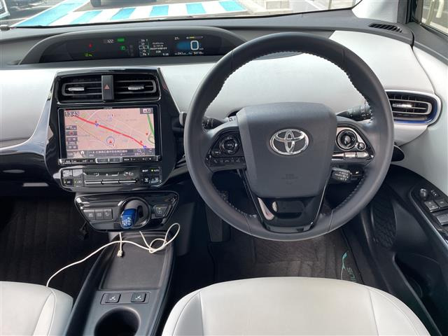 プリウス1.8 S ツーリングセレクション
