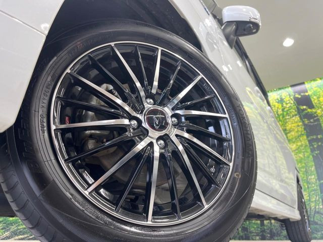 �y15�C���`�A���~�z�C�[���z�O�ςɃ}�b�`�����A���~�z�C�[���𑕒����Ă���܂��B�e��A���~�z�C�[����A�X�^�b�h���X�^�C�����戵�����Ă���܂��B���񂲑��k����������