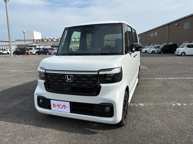 N-BOXカスタムブラック スタイル