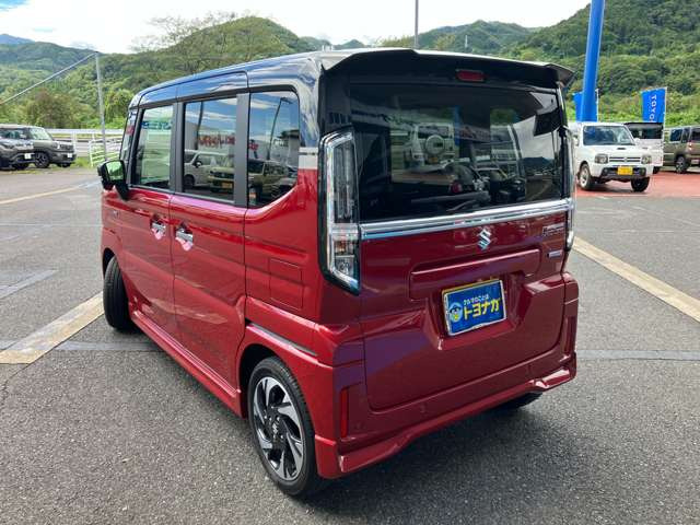 メーカー保証の保証期間は初度登録から一般保証は3年間・特別保証は5年間です!全国のディーラーでも新車と同じメーカー保証が受けられます!