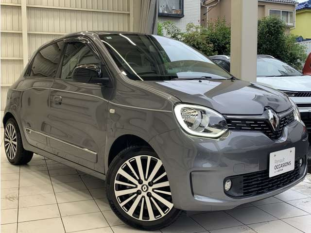 トゥインゴインテンス
