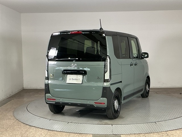 N-BOXジョイ 2トーン