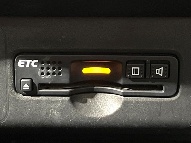 【ETC】高速道路の料金所をストレスなく通過!話題のスポットやサービスエリアに多い「スマートIC」利用時は必須のアイテムです。当店でセットアップを実施、ご納車当日からすぐにご利用いただけます!