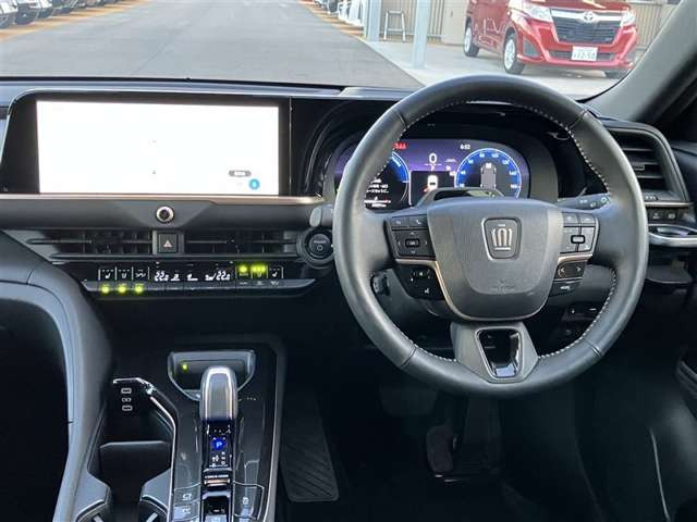 クラウンスポーツ2.5 Z E-Four 4WD