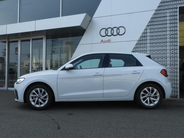 A1スポーツバック25 TFSI アドバンスド