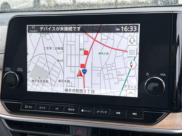 ノートオーラ1.2 G FOUR レザーエディション 4WD
