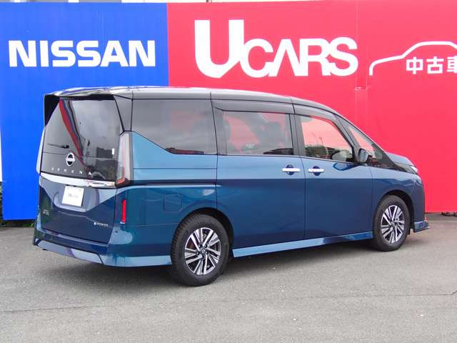 セレナ1.4 e-POWER ハイウェイスターV