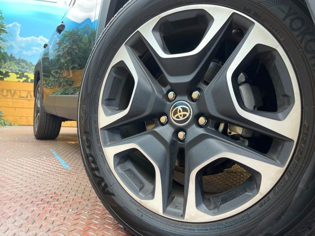 �y����19�C���`�A���~�z�C�[���z�O�ςɃ}�b�`���������A���~�z�C�[���𑕒����Ă���܂��B�e��ЊO�A���~�z�C�[����A�X�^�b�h���X�^�C�����戵�����Ă���܂��B���񂲑��k����������