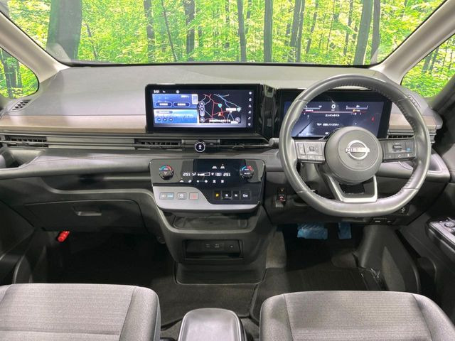 セレナ1.4 e-POWER ハイウェイスターV