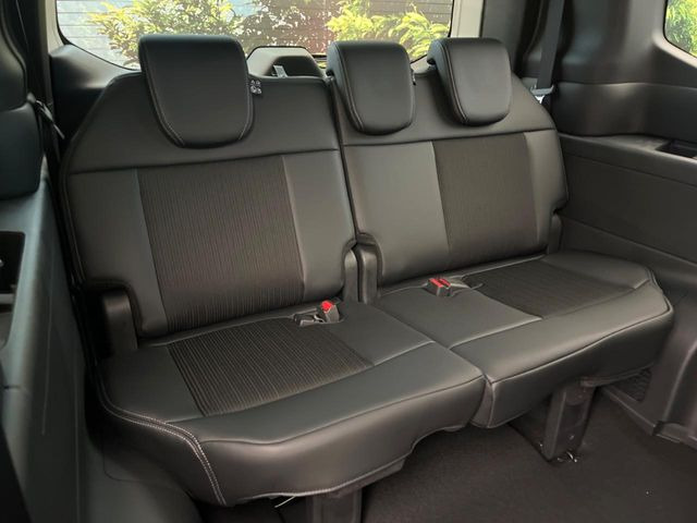 3��ڃV�[�g�͂�������ԗǍD����l�ł��������ƍ����Ē����܂��̂ŁA��l���ł̂��o���������N���N�ł��􂲉Ƒ��ŁA�C�̒m�ꂽ���ԂŁA�h���C�u�ɍs���̂��y���݂ł��ˁ�