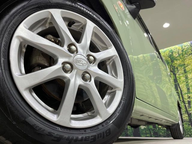 �y����14�C���`�A���~�z�C�[���z�O�ςɃ}�b�`���������A���~�z�C�[���𑕒����Ă���܂��B�e��ЊO�A���~�z�C�[����A�X�^�b�h���X�^�C�����戵�����Ă���܂��B���񂲑��k����������