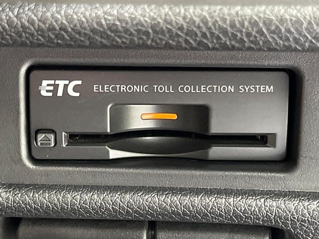 【ETC】高速道路の料金所をストレスなく通過!話題のスポットやサービスエリアに多い「スマートIC」利用時は必須のアイテムです。当店でセットアップを実施、ご納車当日からすぐにご利用いただけます!