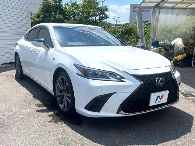 �������x�̃K���X�疌�ŝ����͂������A�㎿�ȃc���E����������B���O����_���J�����؂Ȉ��Ԃ�ی삵�A�F�����E�򉻂�h�~�B�u�e�X�v���b�V���R�[�g�v�A�u�e�v���~�b�T�R�[�g�v���炨�I�т��������܂��B