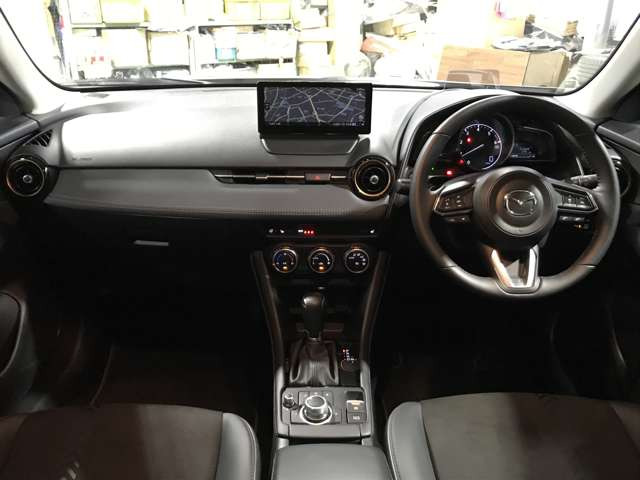 CX-31.8 XD ビビッド モノトーン