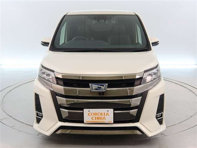ノア1.8 ハイブリッド Si W×B II