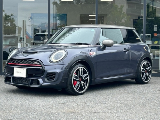 ミニジョン・クーパー・ワークス GP インスパイア―ド エディション