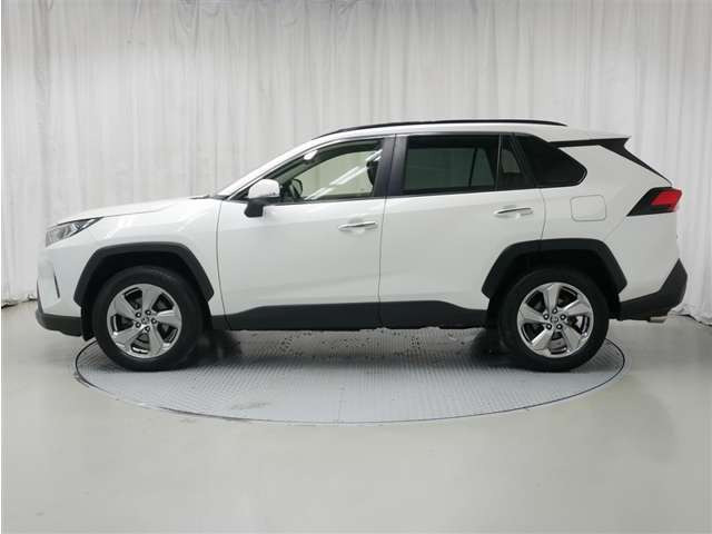 RAV42.5 ハイブリッド G E-Four 4WD