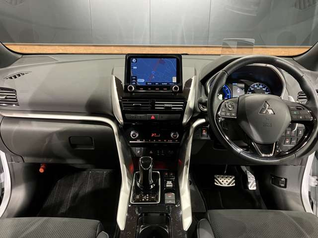エクリプスクロスPHEV 2.4 P 4WD