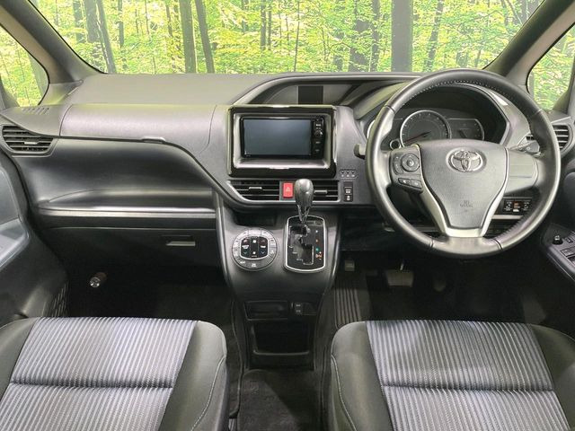 ヴォクシー2.0 ZS 煌