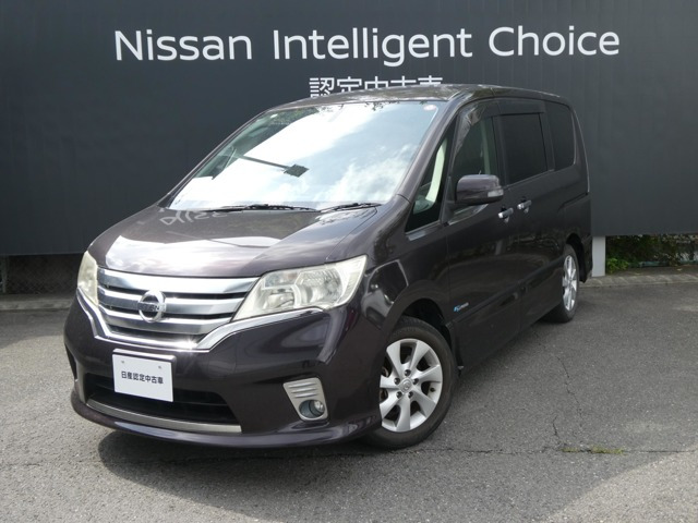 セレナ2.0 ハイウェイスター S-HYBRID