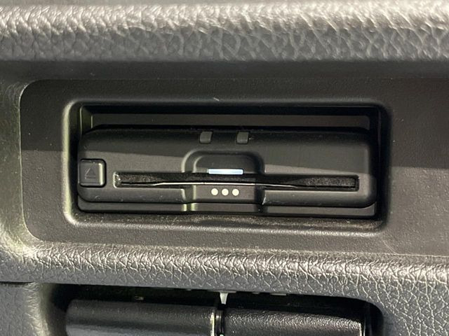 【ETC】高速道路の料金所をストレスなく通過!話題のスポットやサービスエリアに多い「スマートIC」利用時は必須のアイテムです。当店でセットアップを実施、ご納車当日からすぐにご利用いただけます!