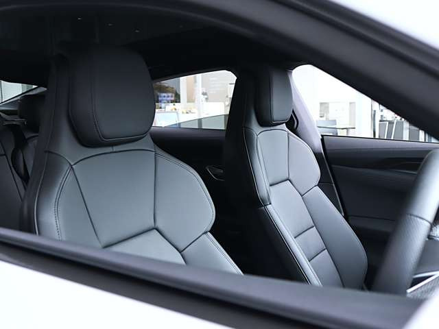 e-tron GT クワトロ4WD