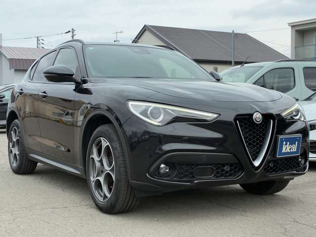 ステルヴィオ2.2 ターボ ディーゼル Q4 スポーツパッケージ 4WD