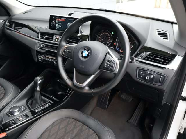 X1xドライブ 20i xライン 4WD