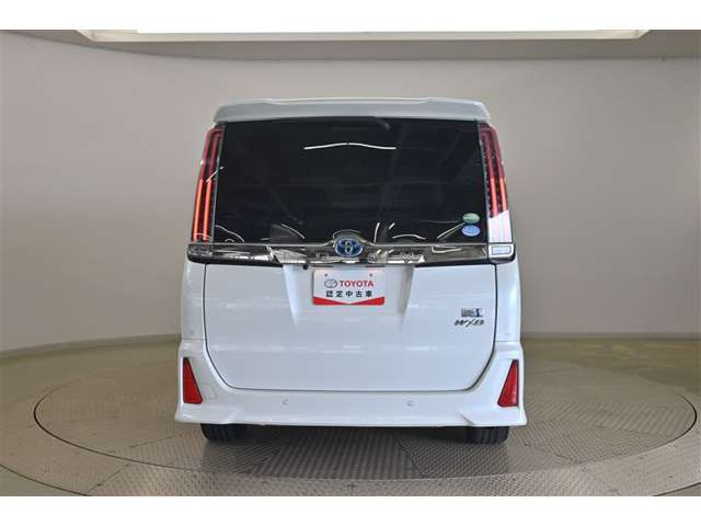 ノア1.8 ハイブリッド Si W×B II