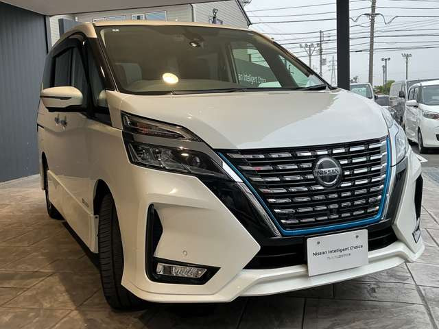セレナ1.2 e-POWER ハイウェイスターG