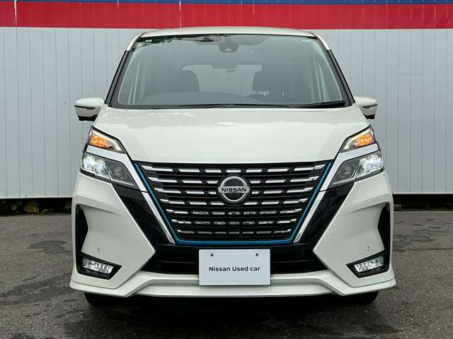 セレナ1.2 e-POWER ハイウェイスターV